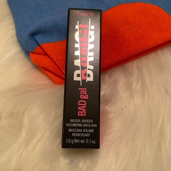 Brand new Benefit Cosmetics makeup samples with free mini tote and headband - Picture 6 of 7